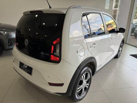 VOLKSWAGEN UP 1.0 4P FLEX 170 TSI XTREME, Foto 5