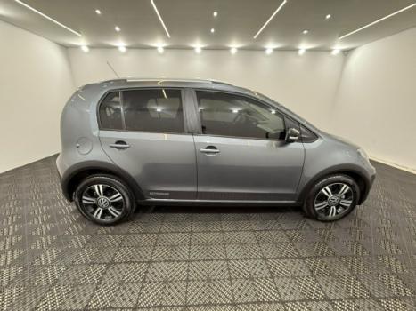 VOLKSWAGEN UP 1.0 4P FLEX 170 TSI XTREME, Foto 4