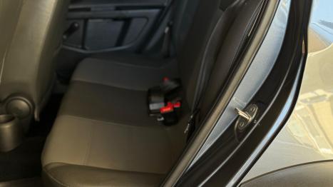 VOLKSWAGEN UP 1.0 4P FLEX 170 TSI XTREME, Foto 13