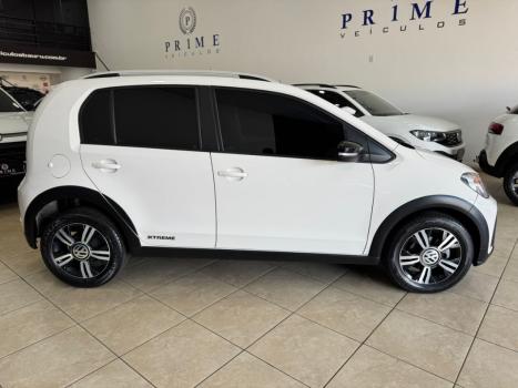 VOLKSWAGEN UP 1.0 4P FLEX 170 TSI XTREME, Foto 3
