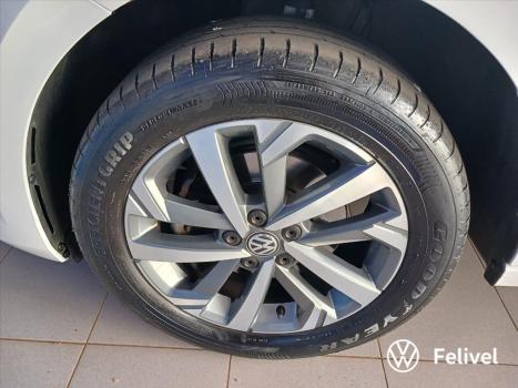 VOLKSWAGEN Virtus 1.0 4P 200 TSI FLEX HIGHLINE AUTOMTICO, Foto 14