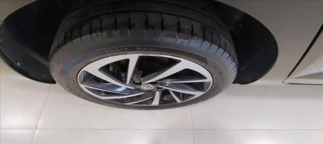 VOLKSWAGEN Virtus 1.0 4P 200 TSI FLEX HIGHLINE AUTOMTICO, Foto 14