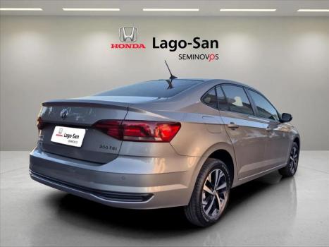 VOLKSWAGEN Virtus 1.0 4P 200 TSI FLEX COMFORTLINE AUTOMTICO, Foto 6