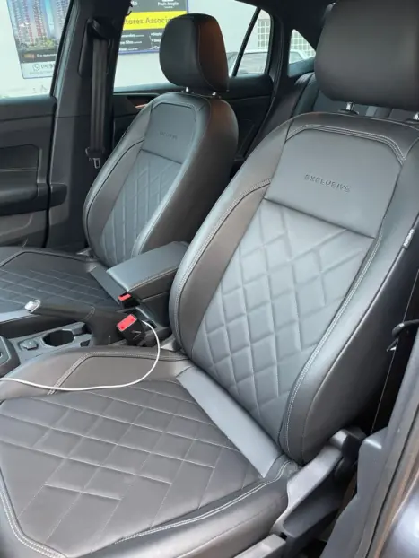 VOLKSWAGEN Virtus 1.4 4P 250 TSI EXCLUSIVE AUTOMTICO, Foto 3
