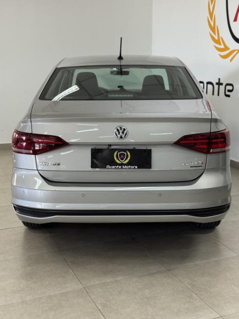 VOLKSWAGEN Virtus 1.0 4P 200 TSI FLEX COMFORTLINE AUTOMTICO, Foto 4