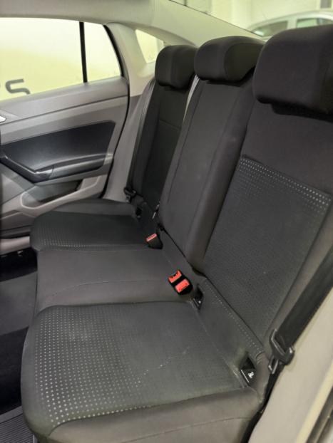 VOLKSWAGEN Virtus 1.0 4P 200 TSI FLEX COMFORTLINE AUTOMTICO, Foto 13