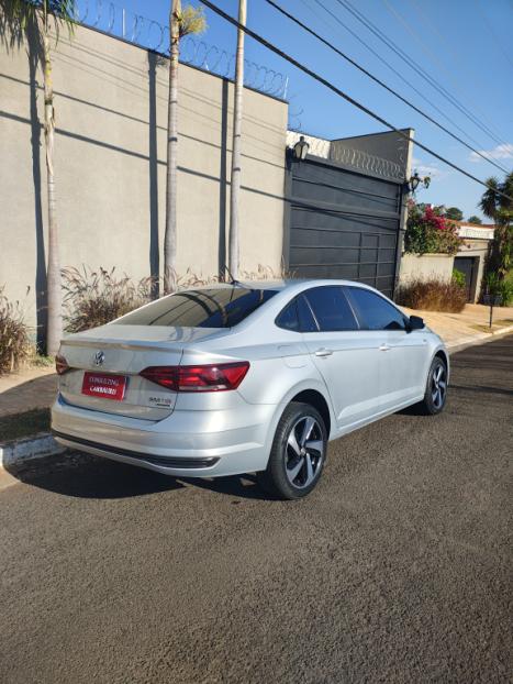 VOLKSWAGEN Virtus 1.0 4P 200 TSI FLEX COMFORTLINE AUTOMTICO, Foto 2