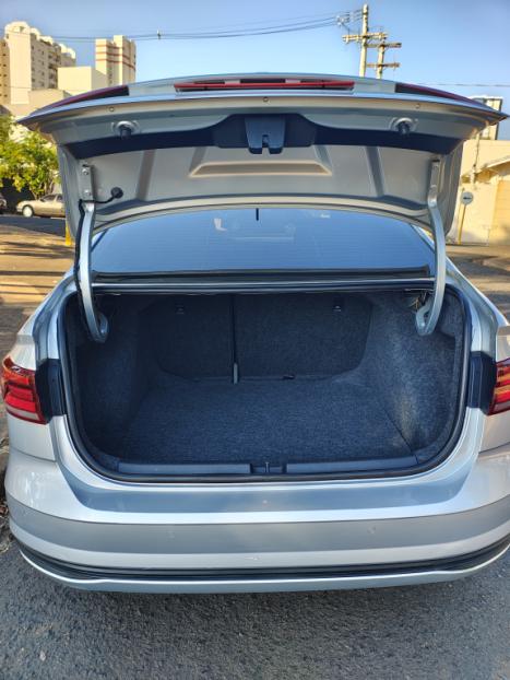 VOLKSWAGEN Virtus 1.0 4P 200 TSI FLEX COMFORTLINE AUTOMTICO, Foto 6
