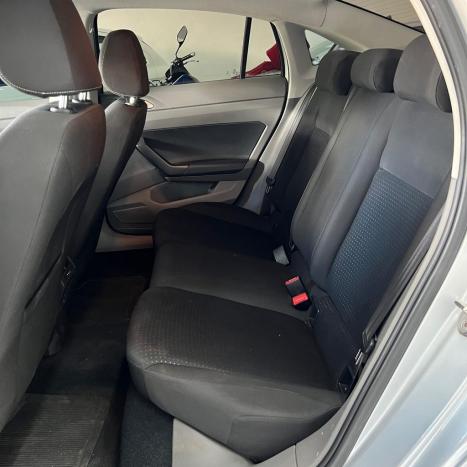 VOLKSWAGEN Virtus 1.0 4P 200 TSI FLEX COMFORTLINE AUTOMTICO, Foto 4