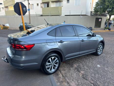 VOLKSWAGEN Virtus 1.0 4P 200 TSI FLEX COMFORTLINE AUTOMTICO, Foto 3
