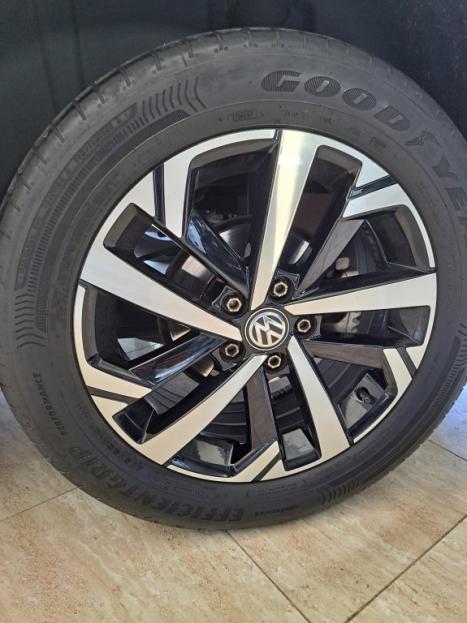 VOLKSWAGEN Virtus 1.0 4P 200 TSI FLEX COMFORTLINE AUTOMTICO, Foto 4