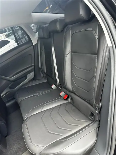 VOLKSWAGEN Virtus 1.0 4P 200 TSI FLEX COMFORTLINE AUTOMTICO, Foto 12