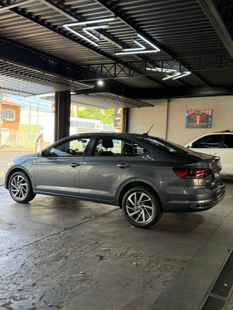 VOLKSWAGEN Virtus 1.0 4P 200 TSI FLEX HIGHLINE AUTOMTICO, Foto 12