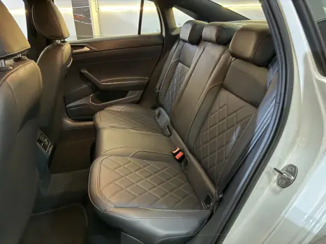 VOLKSWAGEN Virtus 1.4 4P 250 TSI EXCLUSIVE AUTOMTICO, Foto 8