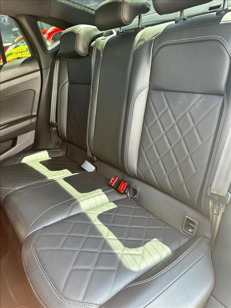 VOLKSWAGEN Virtus 1.4 4P 250 TSI EXCLUSIVE AUTOMTICO, Foto 15