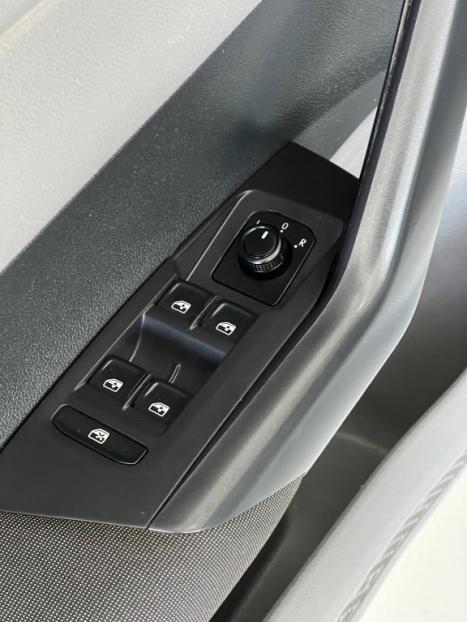 VOLKSWAGEN Virtus 1.0 4P 200 TSI FLEX COMFORTLINE AUTOMTICO, Foto 4