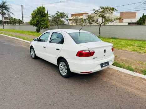 VOLKSWAGEN Voyage 1.0 4P FLEX, Foto 4