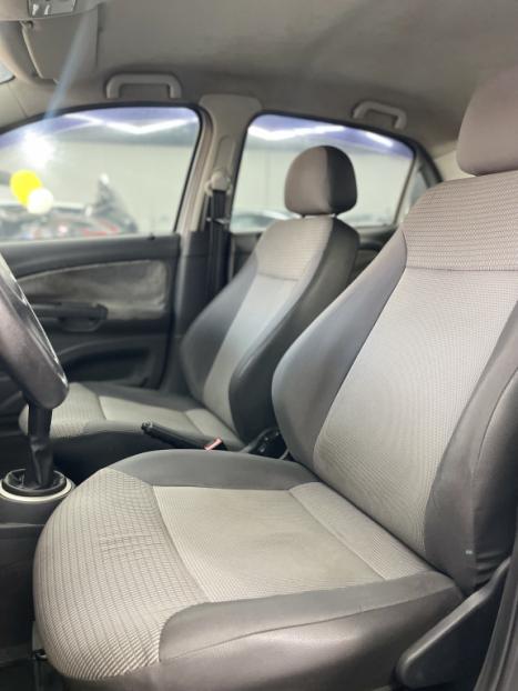 VOLKSWAGEN Voyage 1.0 4P FLEX, Foto 8