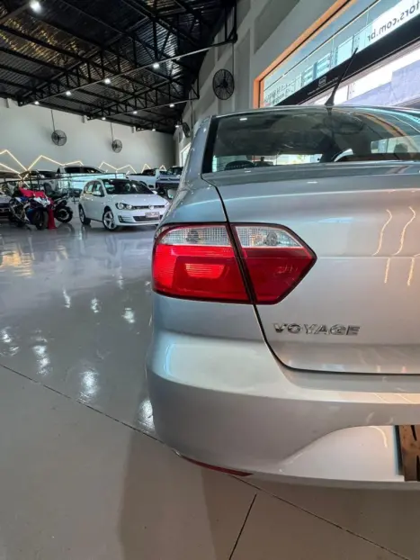 VOLKSWAGEN Voyage 1.6 4P FLEX MSI, Foto 11