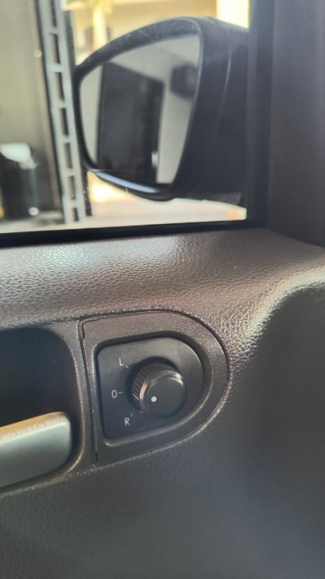 VOLKSWAGEN Voyage 1.6 4P TREND FLEX, Foto 10