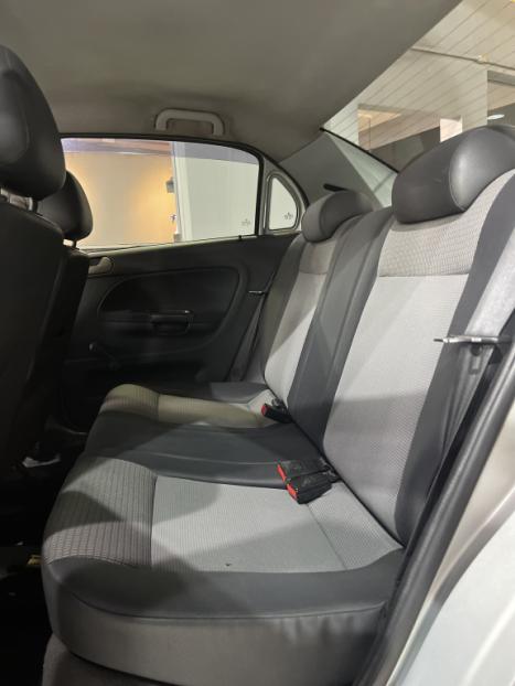 VOLKSWAGEN Voyage 1.0 4P FLEX, Foto 8