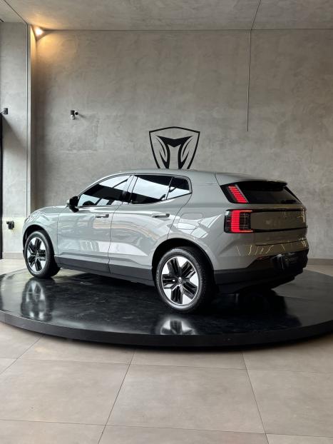 VOLVO EX30 51 KW 4P ELTRICO CORE, Foto 7