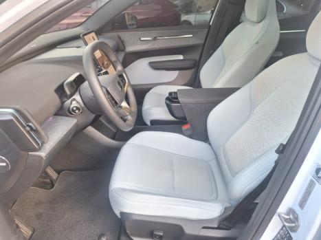 VOLVO EX30 69 KW 4P ELTRICO ULTRA, Foto 16