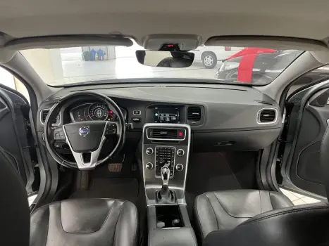 VOLVO S60 2.0 4P T5 KINETIC TURBO AUTOMTICO, Foto 7