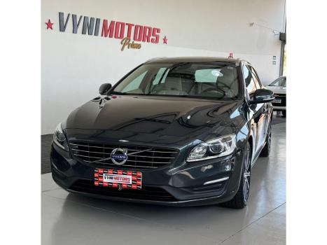 VOLVO V60 2.0 4P T5 MOMENTUM TURBO AUTOMTICO, Foto 4
