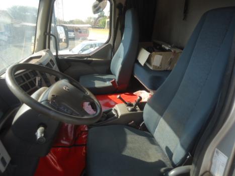 VOLVO VM 330 6X2 R, Foto 3