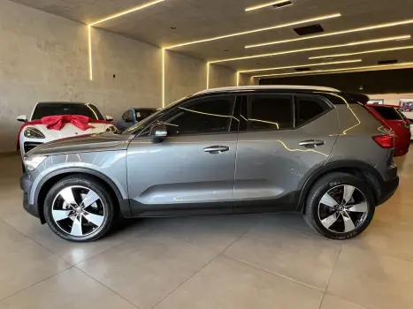 VOLVO XC40 2.0 16V 4P T5 TURBO MOMENTUM AWD GEARTRONIC AUTOMTICO, Foto 8