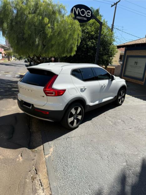 VOLVO XC40 2.0 16V 4P T5 TURBO MOMENTUM AWD GEARTRONIC AUTOMTICO, Foto 6