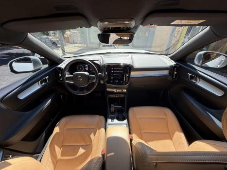 VOLVO XC40 2.0 16V 4P T5 TURBO MOMENTUM AWD GEARTRONIC AUTOMTICO, Foto 9