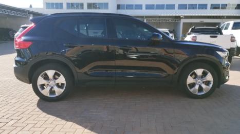VOLVO XC40 2.0 16V 4P T4 TURBO GEARTRONIC AUTOMTICO, Foto 4