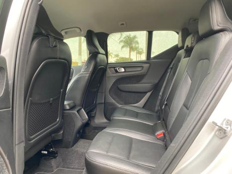 VOLVO XC40 2.0 16V 4P T4 TURBO GEARTRONIC AUTOMTICO, Foto 10