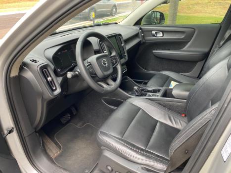 VOLVO XC40 2.0 16V 4P T4 TURBO GEARTRONIC AUTOMTICO, Foto 14