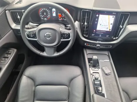 VOLVO XC60 2.0 16V 4P T8 HYBRID MOMENTUM AWD GEARTRONIC AUTOMTICO, Foto 2