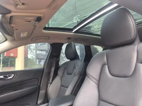 VOLVO XC60 2.0 16V 4P T8 HYBRID MOMENTUM AWD GEARTRONIC AUTOMTICO, Foto 11