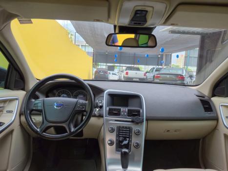 VOLVO XC60 2.0 4P COMFORT T5 TURBO AUTOMTICO, Foto 6