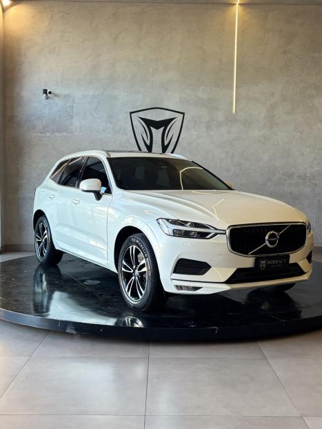 VOLVO XC60 2.0 4P D5 MOMENTUM DIESEL AWD GEARTRONIC, Foto 7