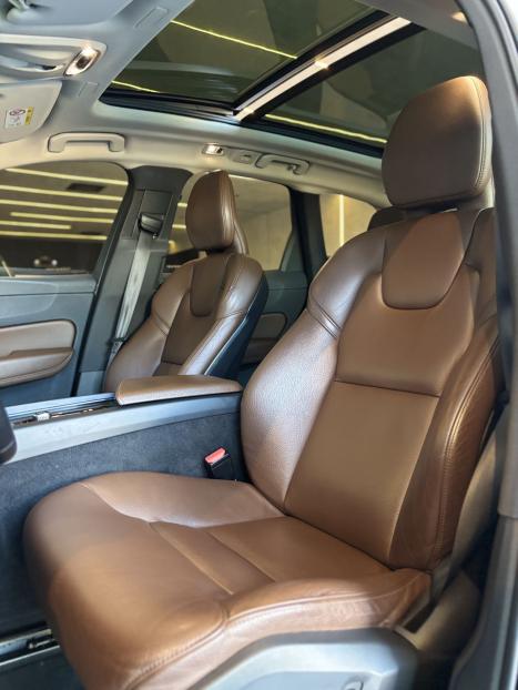 VOLVO XC60 2.0 4P D5 MOMENTUM DIESEL AWD GEARTRONIC, Foto 11