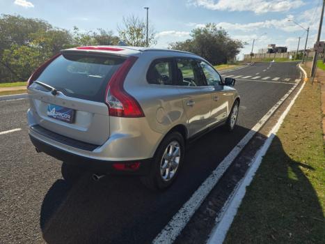 VOLVO XC60 3.0 4P T6 TURBO AWD AUTOMTICO, Foto 6
