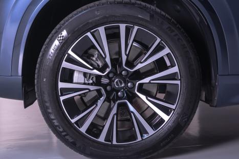 VOLVO XC90 2.0 4P T8 HYBRID EXCELLENCE AWD TURBO AUTOMTICO GEARTRONIC, Foto 5