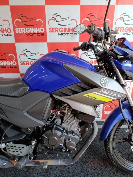 YAMAHA Fazer YS 150 SED, Foto 6