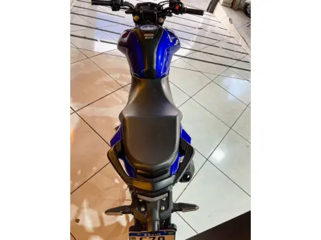 YAMAHA FZ 15 Fazer ABS, Foto 10