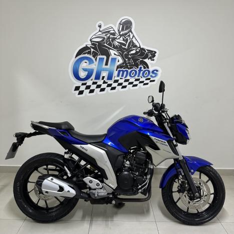 YAMAHA FZ 25 250 Fazer Flex , Foto 1