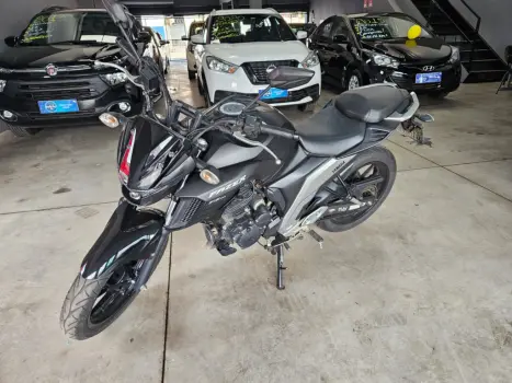 YAMAHA FZ 25 250 Fazer Flex , Foto 4