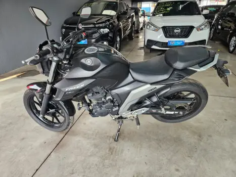 YAMAHA FZ 25 250 Fazer Flex , Foto 9