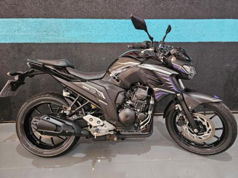 YAMAHA FZ 25 250 Fazer Flex , Foto 2