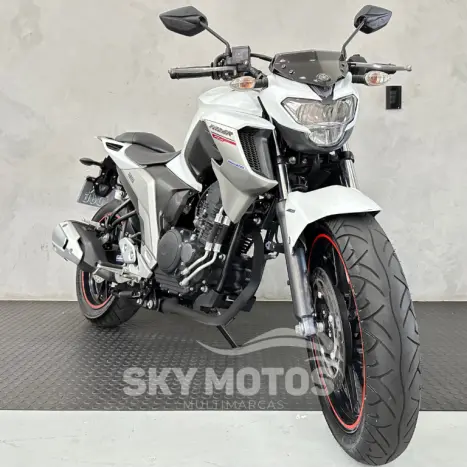 YAMAHA FZ 25 250 Fazer Flex , Foto 3